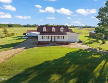 401 Allen's Crossroads Rd, Four Oaks, NC 27524