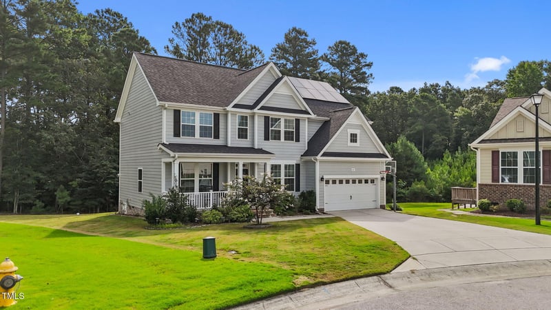 401 Barrington Hall Dr, Rolesville, NC 27571