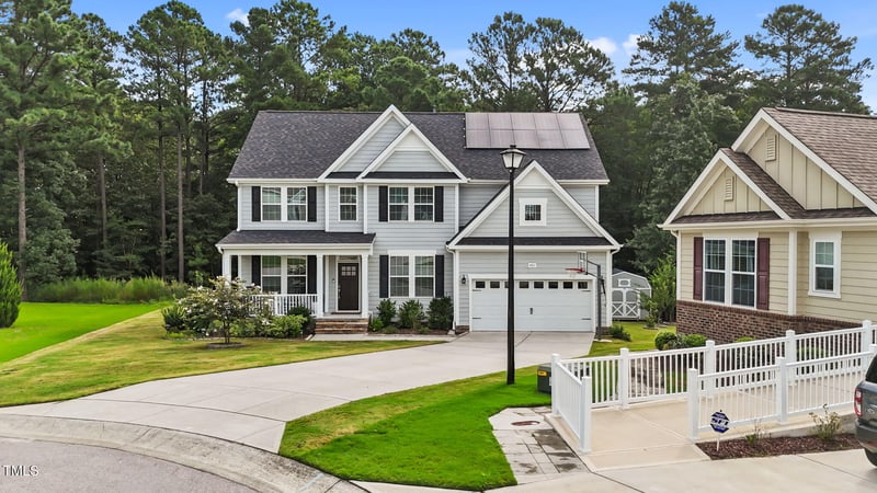 401 Barrington Hall Dr, Rolesville, NC 27571