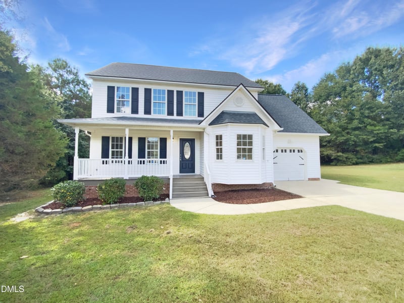 401 Blackberry Creek Dr, Willow Springs, NC 27592
