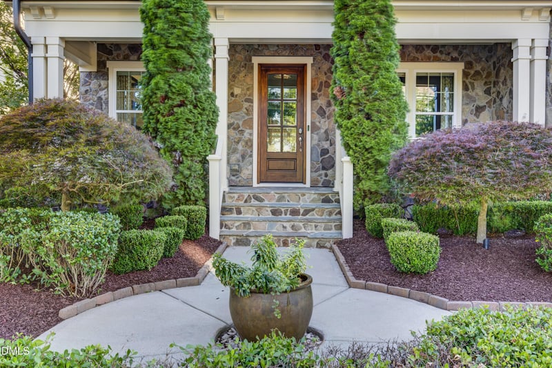 401 Bolton Grant Dr, Cary, NC 27519