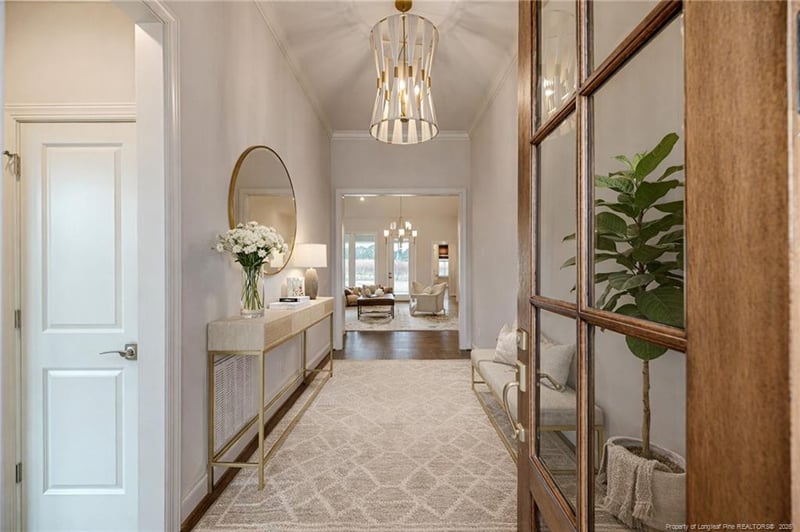 401 Bridgewater Dr, Sanford, NC 27330