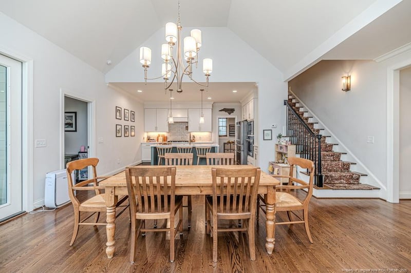 401 Bridgewater Dr, Sanford, NC 27330