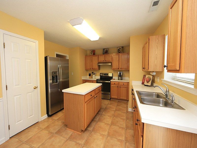401 Brierridge Dr, Apex, NC 27502