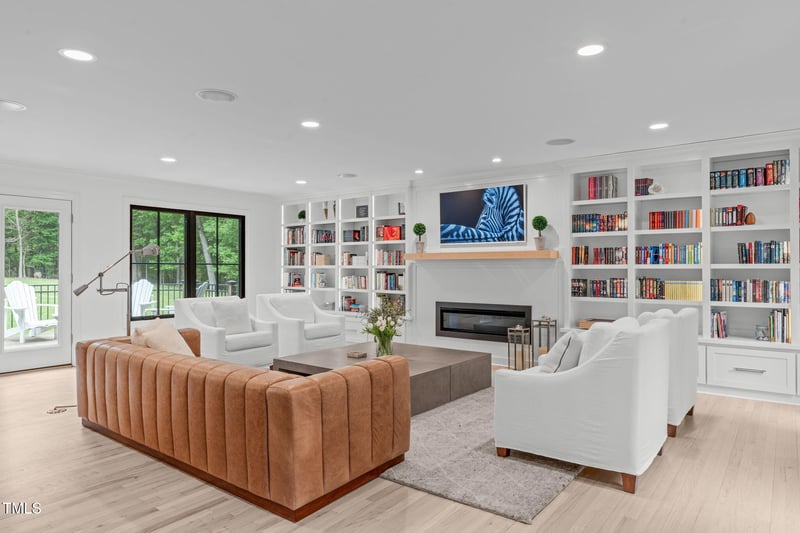 401 Brinkman Ct, Raleigh, NC 27614