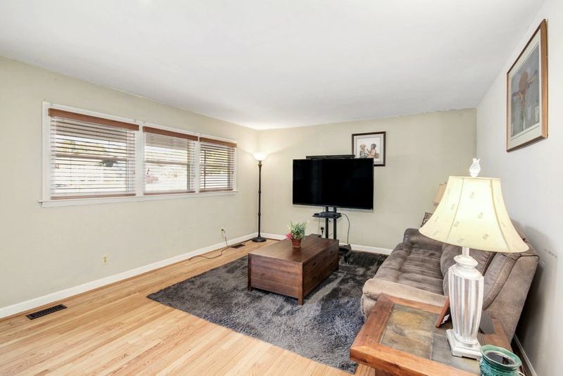 401 Buck Jones Rd, Raleigh, NC 27606