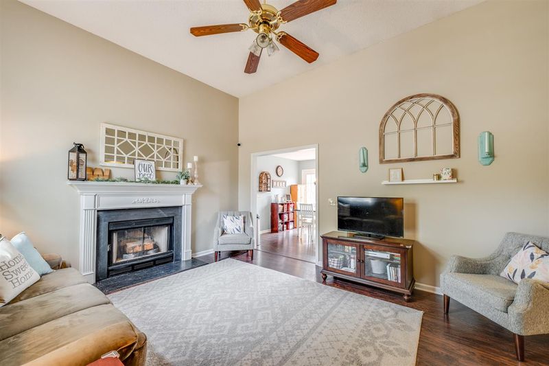 401 Burton St, Fuquay Varina, NC 27526
