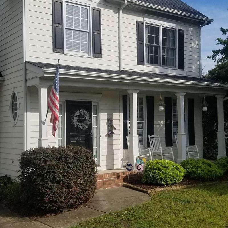 401 Cameron Glen Dr, Apex, NC 27502