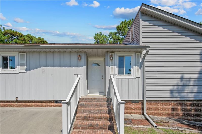 401 Carolina Way, Sanford, NC 27332
