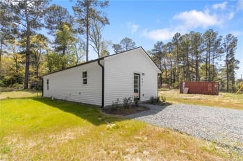 401 Cedric St, Fayetteville, NC 28303