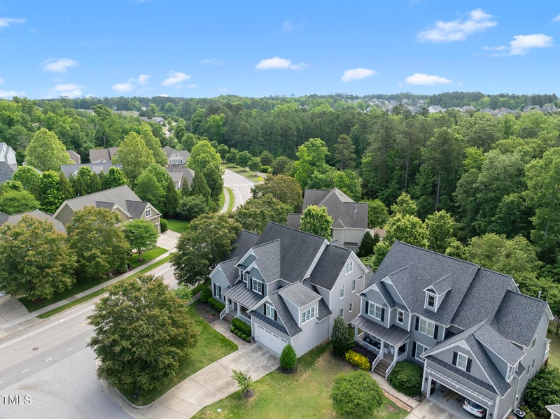 401 Clingstone Ct, Cary, NC 27519