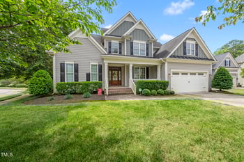 401 Clingstone Ct, Cary, NC 27519