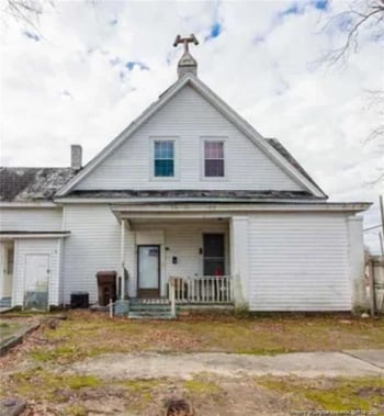 401 Clinton Ave #A, Dunn, NC 28334