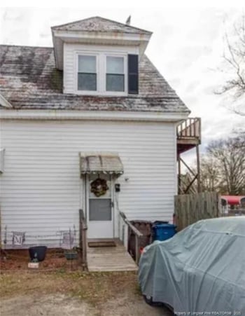 401 Clinton Ave #B, Dunn, NC 28334