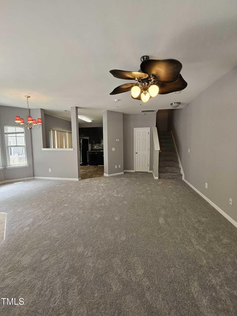 401 Coalinga Ln, Raleigh, NC 27610