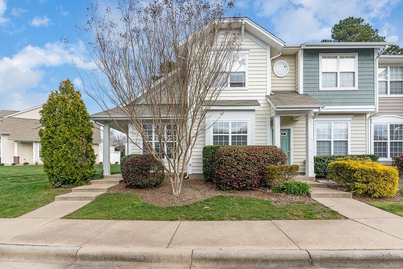 401 Colwic Lane Dr, Morrisville, NC 27560