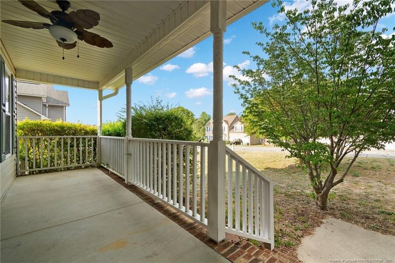 401 Crystal Spring Dr, Sanford, NC 27332