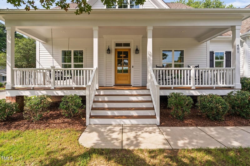 401 Culvert St, Apex, NC 27502