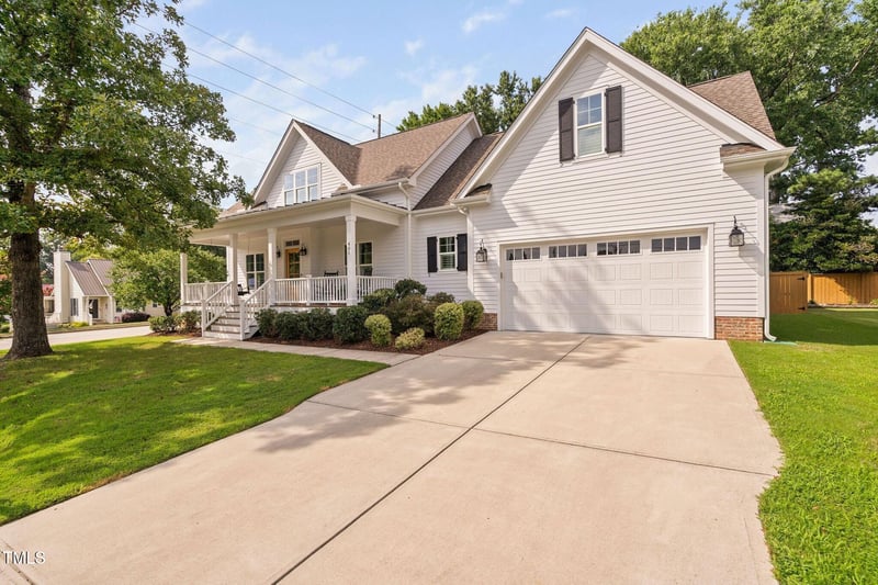401 Culvert St, Apex, NC 27502