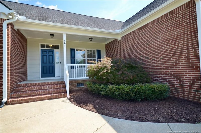 401 Edwinstowe Ave, Fayetteville, NC 28311