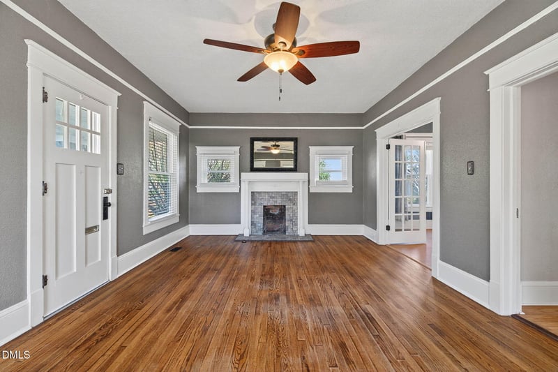 401 Eighth St, Mebane, NC 27302