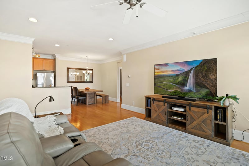 401 Finsbury St #301, Durham, NC 27713