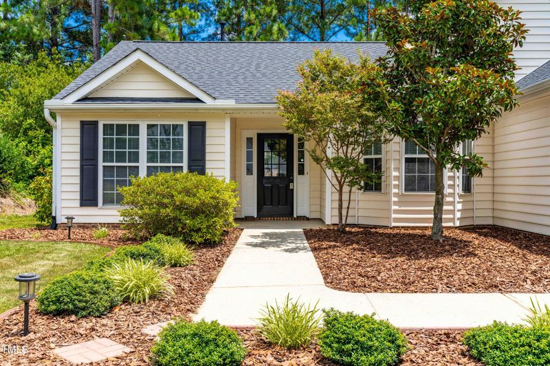 401 Firefly Rd, Holly Springs, NC 27540