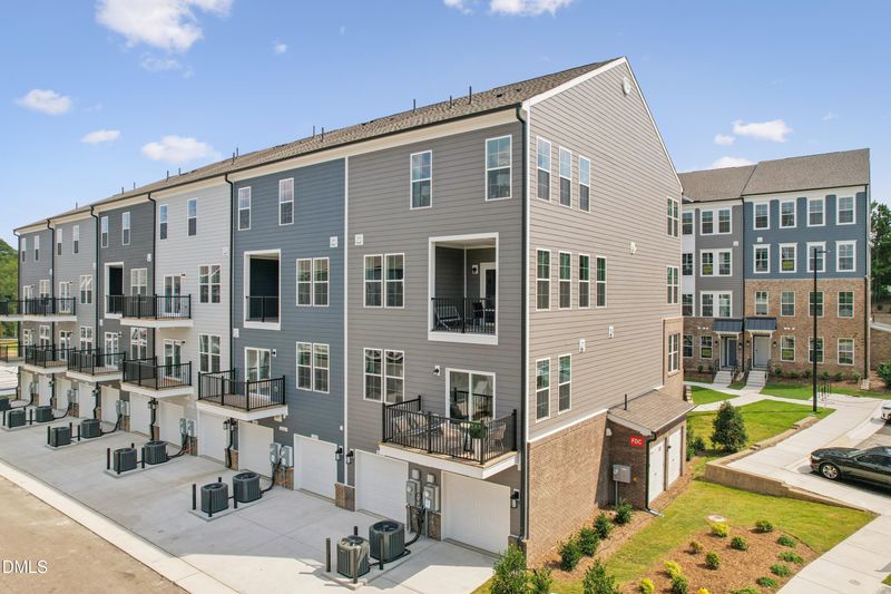 401 Grove Overlook Ln #200, Wake Forest, NC 27587