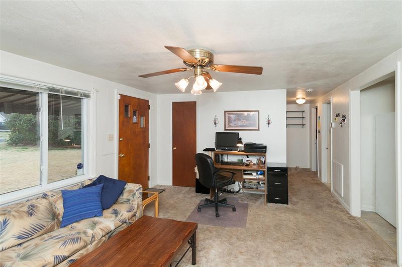 401 Grovemont Rd, Raleigh, NC 27603