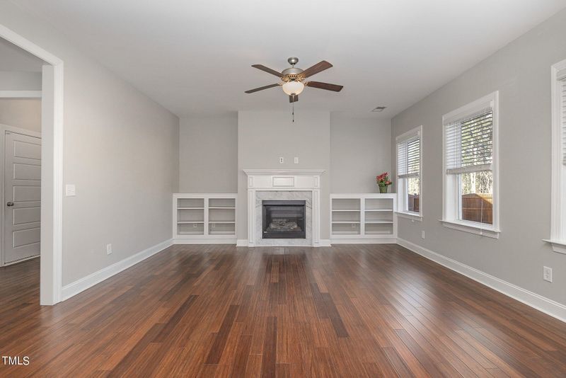 401 Holden Forest Dr, Youngsville, NC 27596