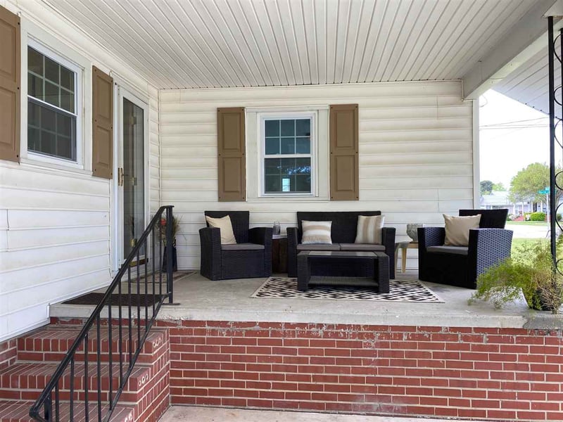 401 J St, Erwin, NC 28334