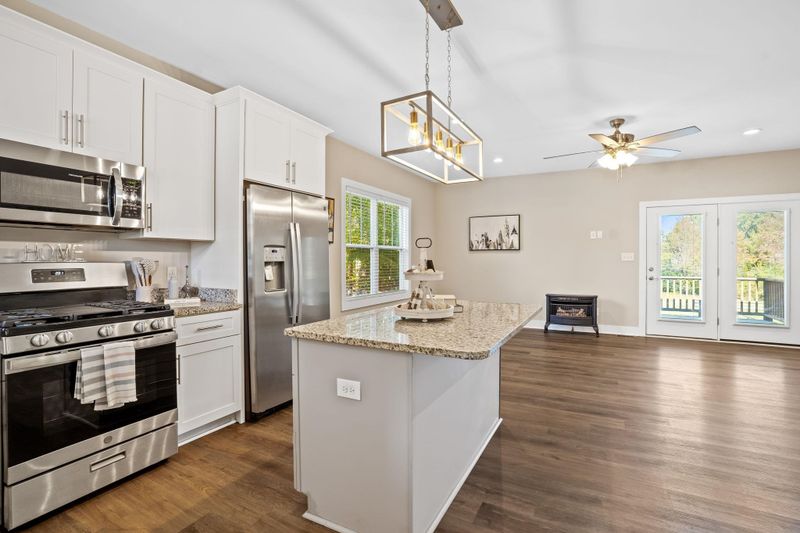 401 Jobe St, Mebane, NC 27302