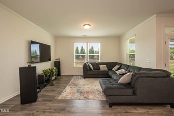 401 Kephart Way, Holly Springs, NC 27540
