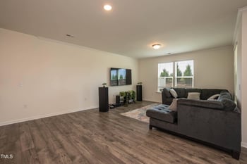 401 Kephart Way, Holly Springs, NC 27540