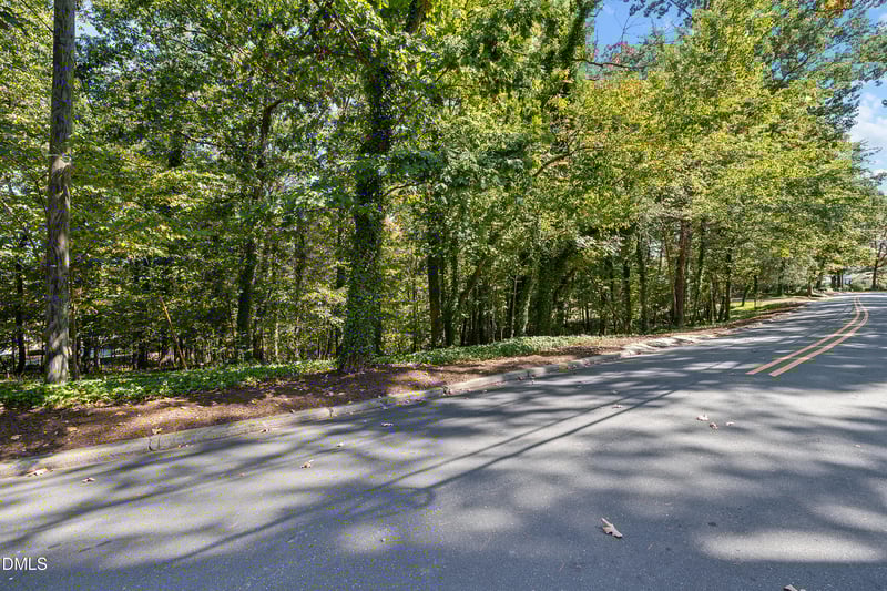 401 Laurel Hill Rd, Chapel Hill, NC 27514