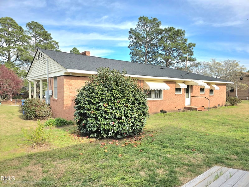 401 Lincoln St, Benson, NC 27504