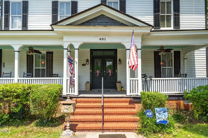 401 Main St, Louisburg, NC 27549