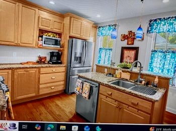 401 Main St, Louisburg, NC 27549