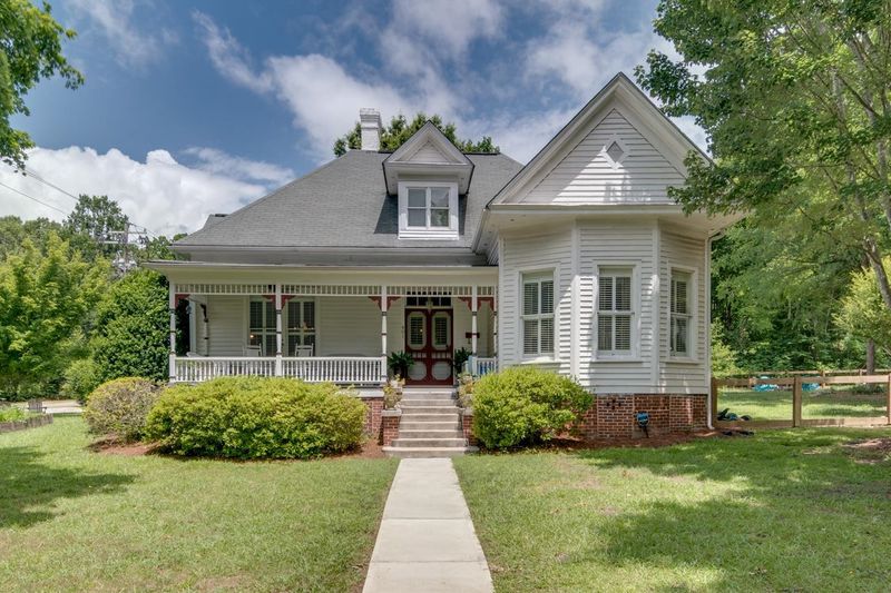 401 E Mason St, Franklinton, NC 27525