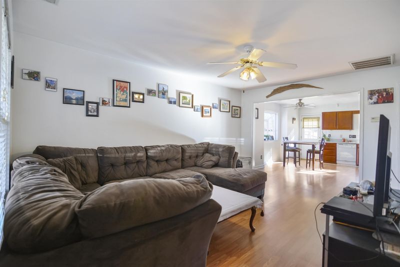 401 Mckinley Pl, Mebane, NC 27302