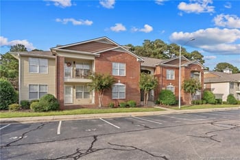 401 Meadowland Ct #4, Hope Mills, NC 28348