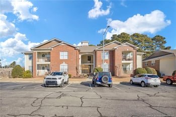 401 Meadowland Ct #5, Hope Mills, NC 28348