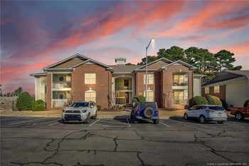 401 Meadowland Ct #5, Hope Mills, NC 28348