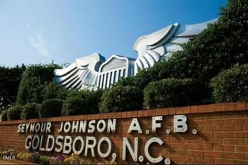 401 Piper Pointe Dr, Pikeville, NC 27863