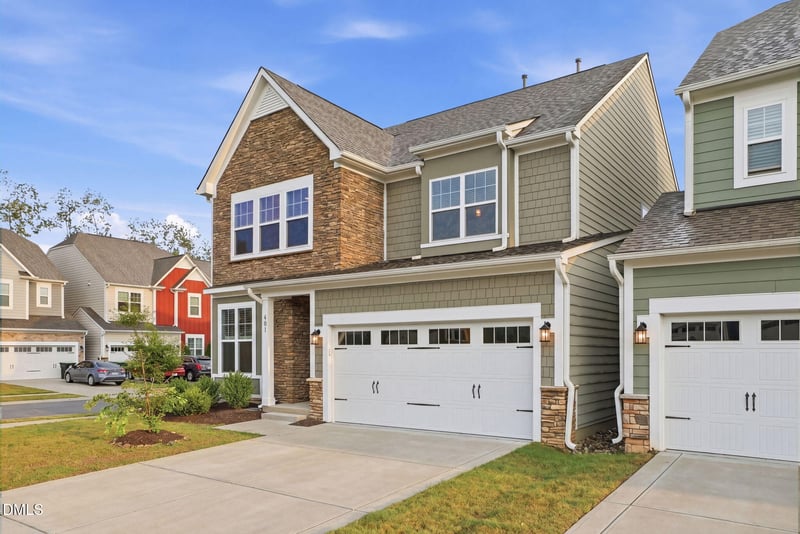 401 Ressler St, Holly Springs, NC 27540