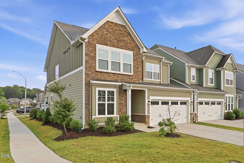 401 Ressler St, Holly Springs, NC 27540