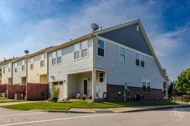 401 Retreat Ln, Wake Forest, NC 27587