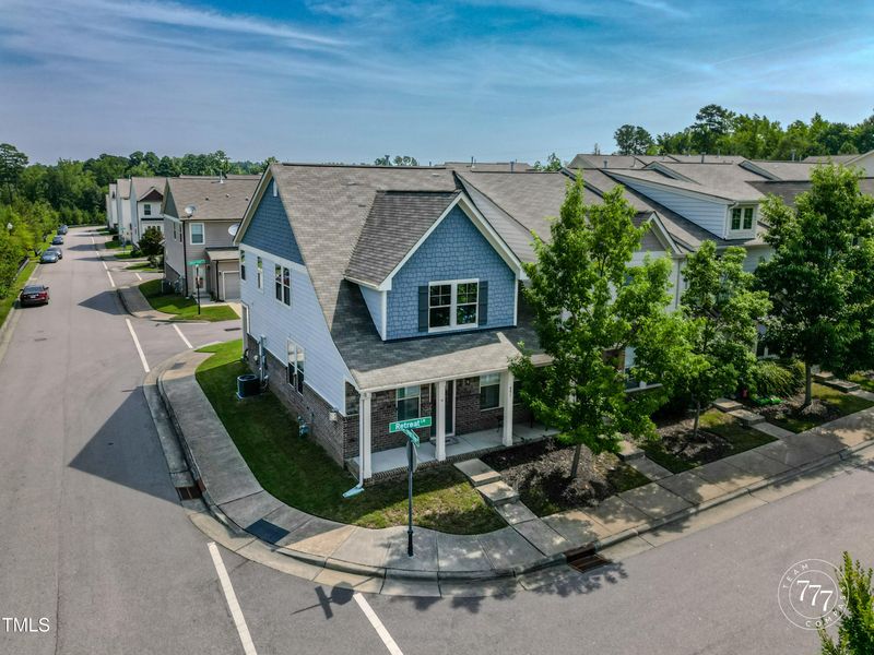 401 Retreat Ln, Wake Forest, NC 27587