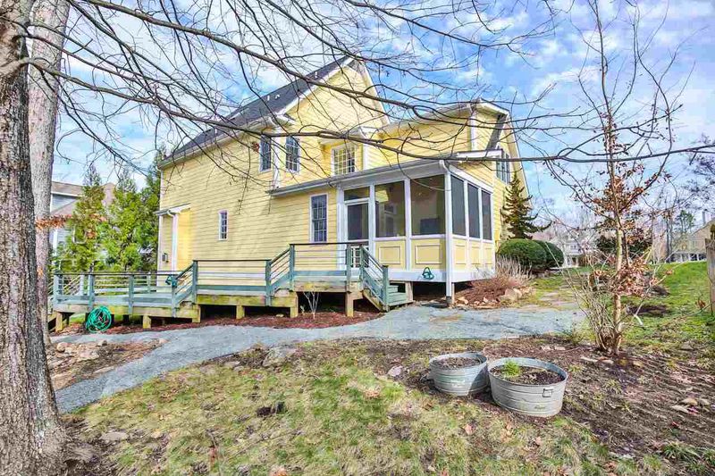 401 Rossburn Way, Chapel Hill, NC 27516