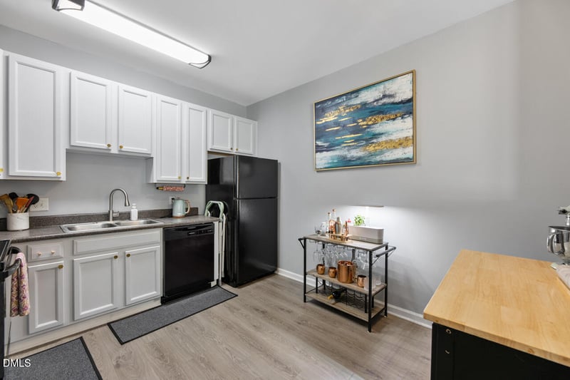 401 Scripps Ln #104, Raleigh, NC 27610